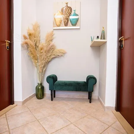 Apartment Nono Jure,private Pool & Sauna Milna (Brac)