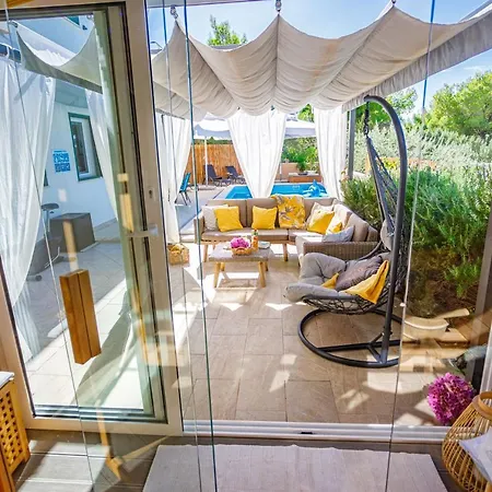 Nono Jure,private Pool & Sauna Apartment *